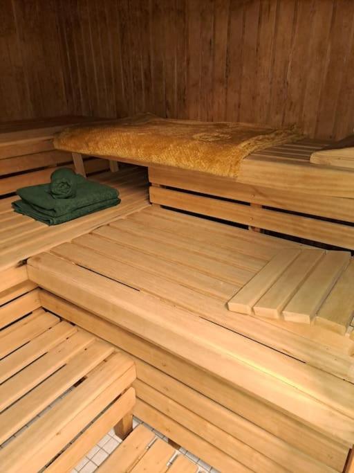 Schwarzwald-Traum Mit Pool Und Sauna Unterkirnach ภายนอก รูปภาพ