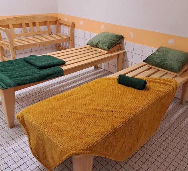 Schwarzwald-Traum Mit Pool Und Sauna Unterkirnach ภายนอก รูปภาพ